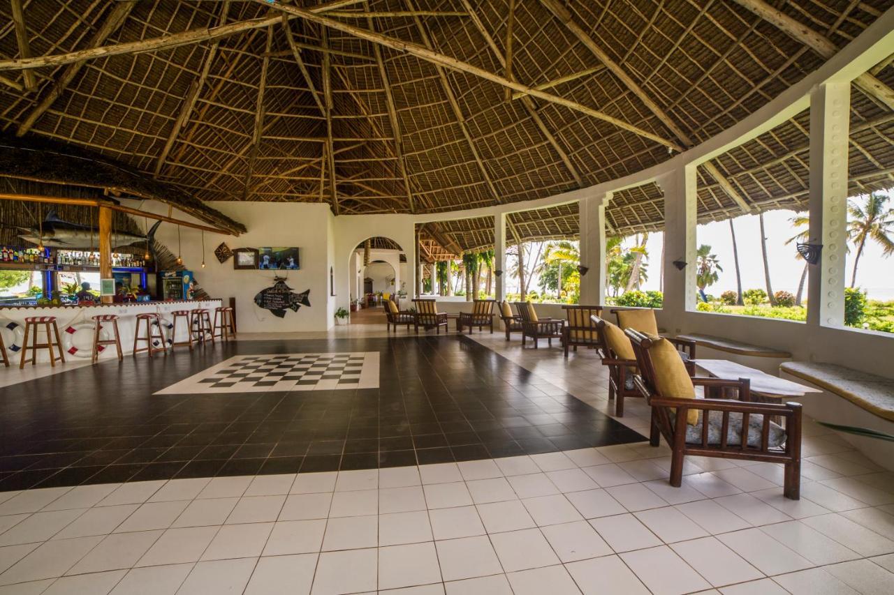 Antonio Beach Tree House Hotel & Spa Uroa Eksteriør bilde